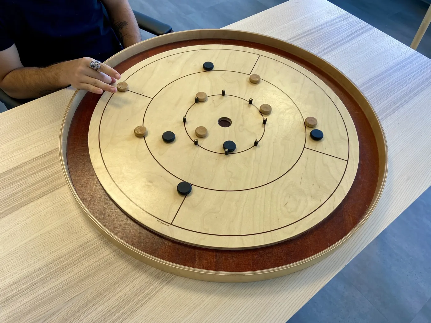 Le crokinole : notre sport officiel !